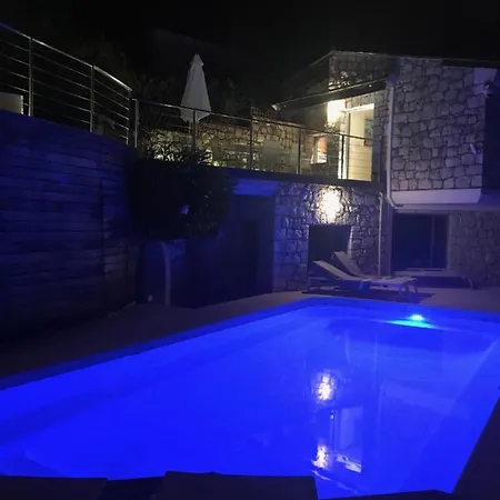 Les 5 Palmiers Villa